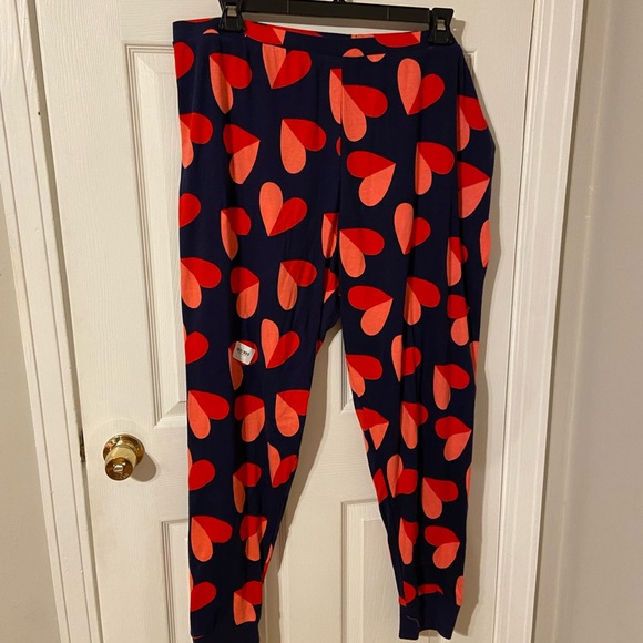 Hanes Other - NWT XXL Hanes 100% cotton mens joggers